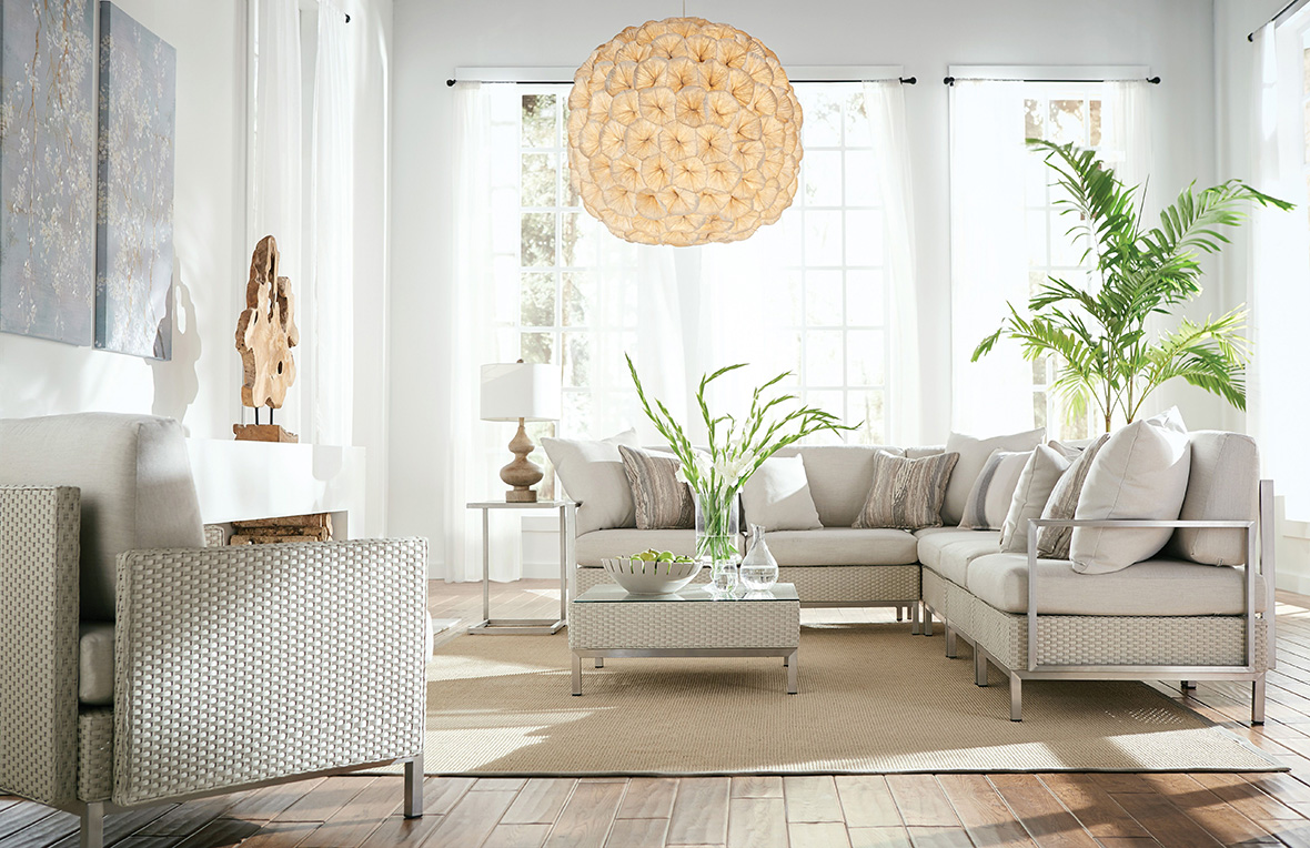 Lloyd Flanders Luxurious Outdoor Furniture Sedlak Interiors